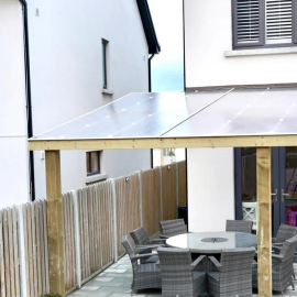 Polycarbonate roofing sheeting 